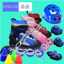 溜冰鞋厂家直销批发轮滑鞋闪光旱冰鞋儿童直排可调节PVC套装