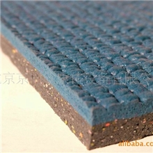 供应田径场、跑道、人造草、橡胶