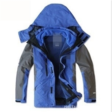 户外男冲锋衣男正品登山服两件套可拆卸批发供应三合一厂家直销