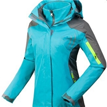 新款女款两件套户外服装冲锋衣批发定做加工OEM