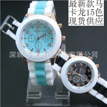 大量现货供应最新款双色带日内瓦硅胶手表撞色日内瓦硅胶手表