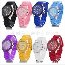 GENEVA日内瓦硅胶手表硅胶礼品手表学生手表无LOGO日内瓦手表