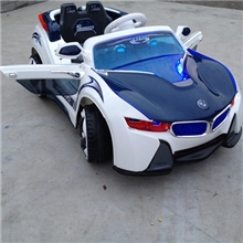 新款宝马双驱玩具车可坐儿童电动车汽车遥控儿童车遥控宝宝电瓶车