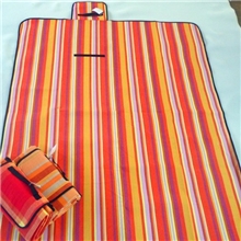 厂家优惠供应高档晴纶细纱野餐垫、沙滩垫等户外旅游用品。