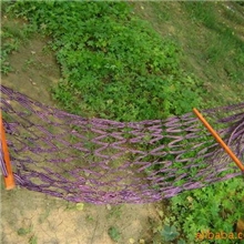 厂家批发网状带木棍的吊床（每个9元）