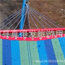 厂家生产批发吊床，帆布吊床，带气眼的正品吊床。批发每个22元