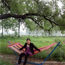 厂家批发帆布吊床，诚信经营，欢迎选购，批发价每个22元