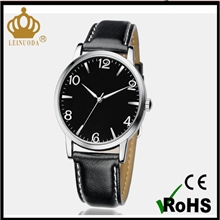 【厂家直销】休闲运动手表皮带手表石英手表