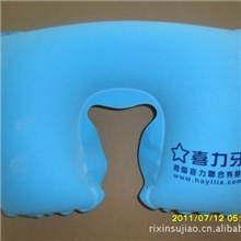 大量批发供应充气旅游枕，气枕，颈枕，植绒枕，薄利多销