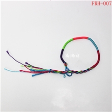 编制民族风多色五彩线厂家大量批发本命年辟邪饰品