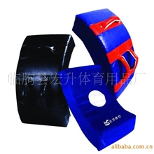 厂家供应散打，跆拳道用弧形大踢靶