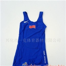 供应一克品牌摔跤服摔跤鞋、拳击、散打、跆拳道系列