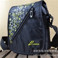 国外流行时尚休闲斜挎包，运动休闲大方