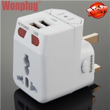 大量供应多功能全球通转换插座带双USB充电器