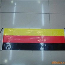 供应南非世界杯旗帜，车旗，串旗，车镜套，座位套。