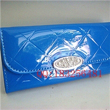 供应质量保证韩版时尚潮流女长款钱包价格实惠2013新款冬季