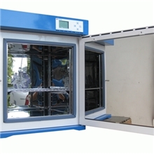 2013最新欧洲标准通用型实验室烘箱FD112