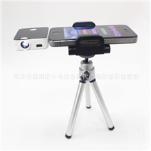 工厂批发iiphone4/4s迷你投影仪便携式投影仪苹果投影仪