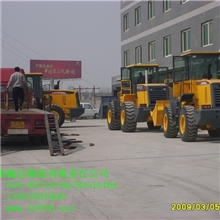 拖拉机西安到天津大型拖拉机运输挖掘机装载机推土机翻斗车运输