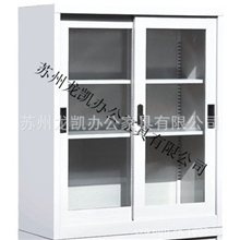 厂家直销玻璃移门柜、铁移门柜、欢迎新老客户选购！