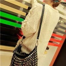 2013新款欧美风铆钉包黑色大包包广州女包复古女包超大单肩包潮批