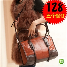 花都女包春夏复古真皮通勤女包欧美头层牛皮骑士撞色大包机车包