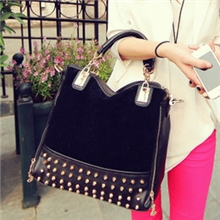 【厂家批发】女包新款春季女包韩版个性铆钉拼接手提包单肩包包