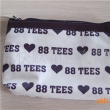 供应（出口日本）2013新款白色桃心卡通化妆包|化妆包