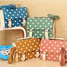 批发韩版2013新款波点女包糖果色色复古包手提斜挎包邮差定型包包