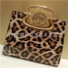 代理一件代发2013新款潮漆皮红色新娘包包结婚包亮皮手提定型女包