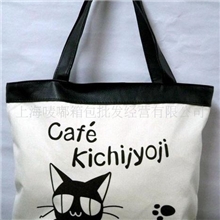 小额混批发KT猫黑白两色包热销韩版休闲帆布包