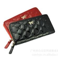 2013优雅新造型真皮钱包工厂精致蝴蝶结刺绣漆皮长包