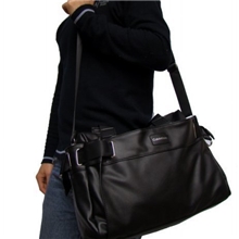 2013年最新款英伦风男包斜挎单肩包休闲包旅行包PU皮男式包
