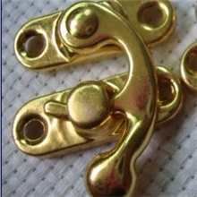 现货供应工艺品盒铁锁扣、搭扣牛角锁扣