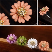 E506韩国正版可爱甜美时尚清新小雏菊花朵耳钉小额饰品批发混批