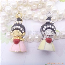 厂家直供蒙奇奇合金吊坠，日韩合金防尘塞吊坠，滴油吊坠挂件