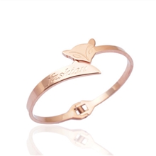 新款韩版礼物美丽说推荐钛钢镀14K玫瑰金狐狸手镯fashion标志手镯