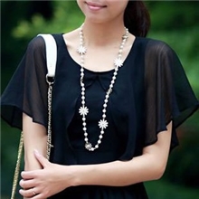 X01黑白雏菊花珍珠项链韩国衣服配饰毛衣链装饰长项链