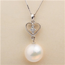 后浪马贝珍珠项链925银爱心吊坠2012春新品送妈妈的项链