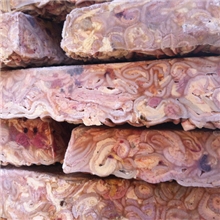 销售冷冻鲜鸡肠，保证质量，根据客户需求做货，一天量为50-60吨