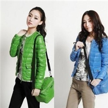 特价清仓13新款时尚可爱潮流薄款修身羽绒服女短款显瘦正品批发