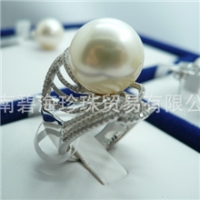 奢华大溪地珍珠镶钻戒指批发采购！南洋裸珠批发供应商！