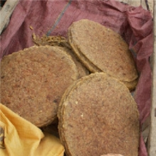 批量供应新鲜纯大豆豆饼