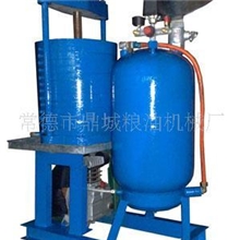 供应罐压式滤油机等各式滤油机滤油设备榨油配套