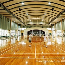 深圳木地板厂家直销橡木体育地板8年运动场地施工经验