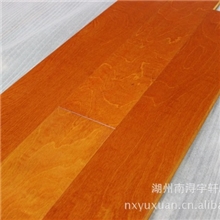 桦木（枫木）多层实木/实木复合/仿古地板，厂家直销