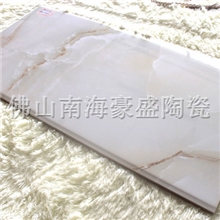 佛山价喷墨白青玉石纹300*600厨卫精致配套抛光砖地面砖内墙砖