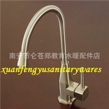 广东拉丝八角丹顶鹤/拉丝厨房洗菜盆/水龙头