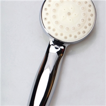 淘宝热卖浴室里的彩虹LED温控自发电下变色发光，沐浴花洒批发