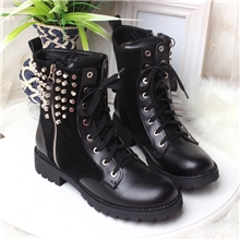厂家直销欧美时尚休闲英伦风女靴铆钉单靴马丁靴女靴女鞋批发